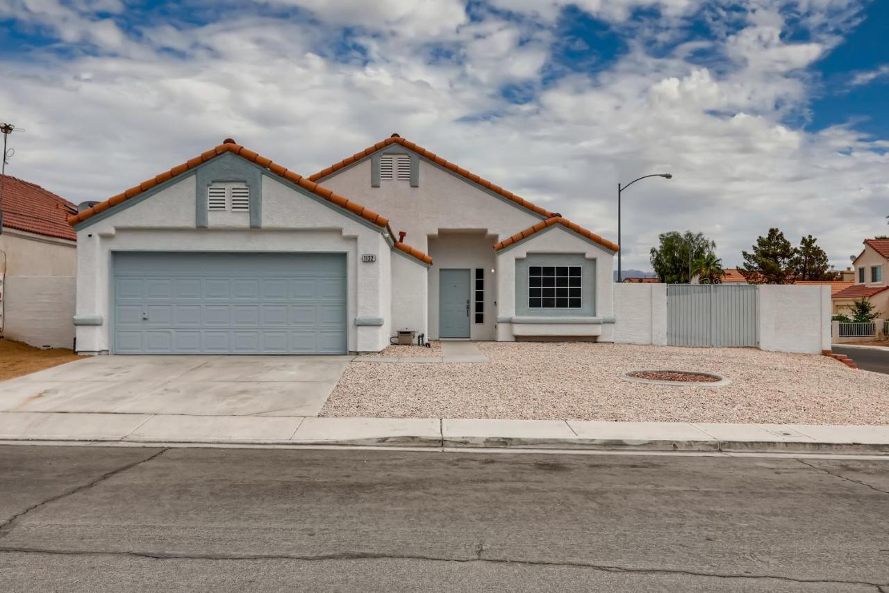 Luxurious House With A Pool, Spa, And Patio, Sleeps 6 Comfortably Las Vegas Eksteriør billede